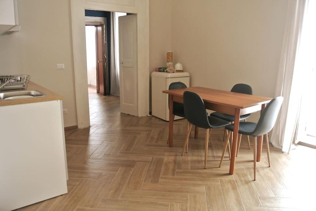 Scio' Apartment-Centro Storico- Naples Exterior photo